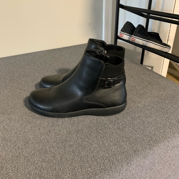 Flex Step size 10 bootie - Picture 6 of 6